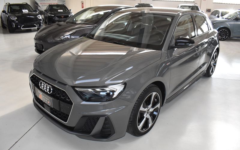 A1 SB 1.0 25  95CV TFSI S LINE EDITION