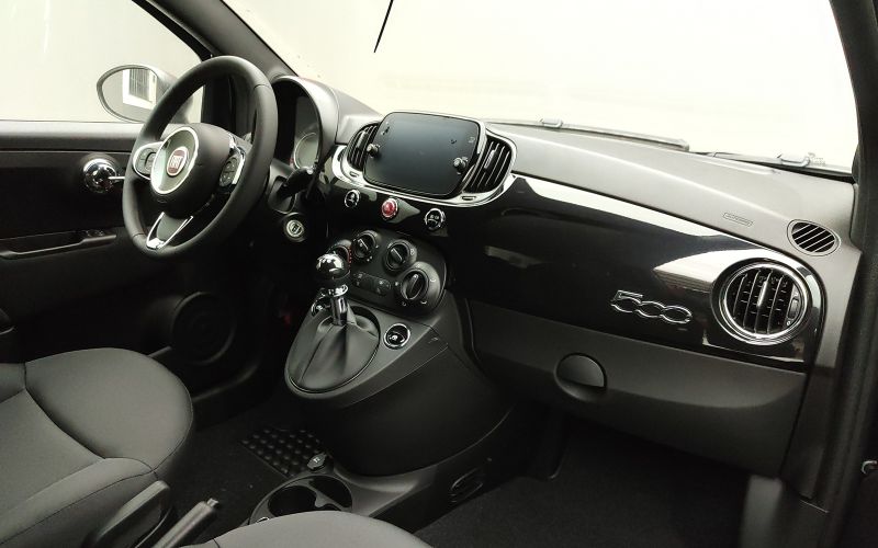 500 1.0 70CV HYBRID DOLCEVITA MY24