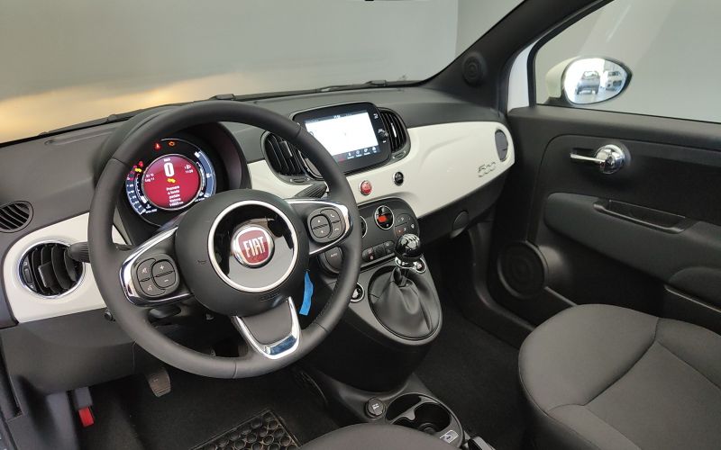 500C 1.0 70CV HYBRID DOLCEVITA 