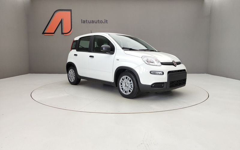 PANDA 1.0 70CV HYBRID MY24