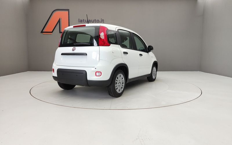 PANDA 1.0 70CV HYBRID (Serie 7)