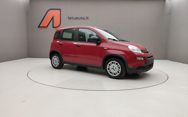 PANDA 1.0 70CV HYBRID (Serie 7)