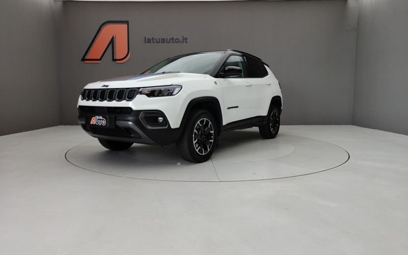 COMPASS 1.3 T4 240CV PHEV TRAILHAWK  4XE AT6 MY23