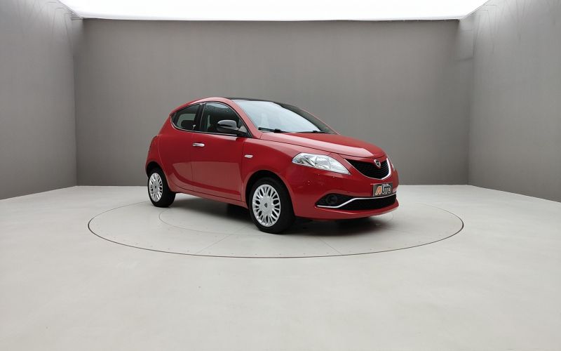 YPSILON 1.3 MJT 95CV GOLD TETTO APRIBILE