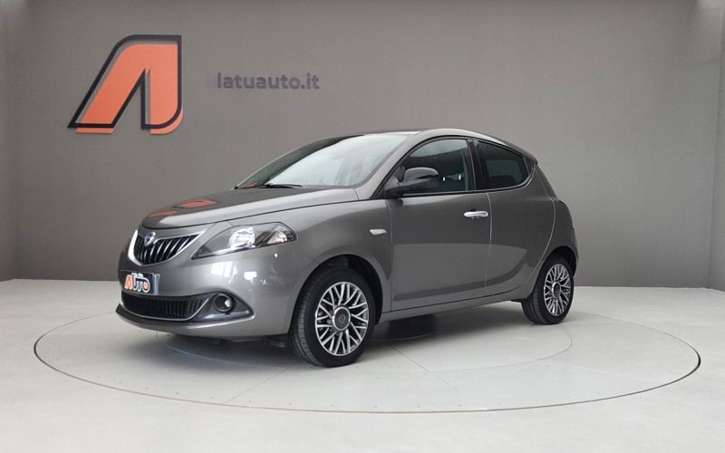 YPSILON 1.0 70CV HYBRID GOLD PLUS