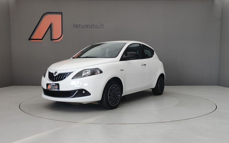 YPSILON 1.0 70CV HYBRID GOLD 