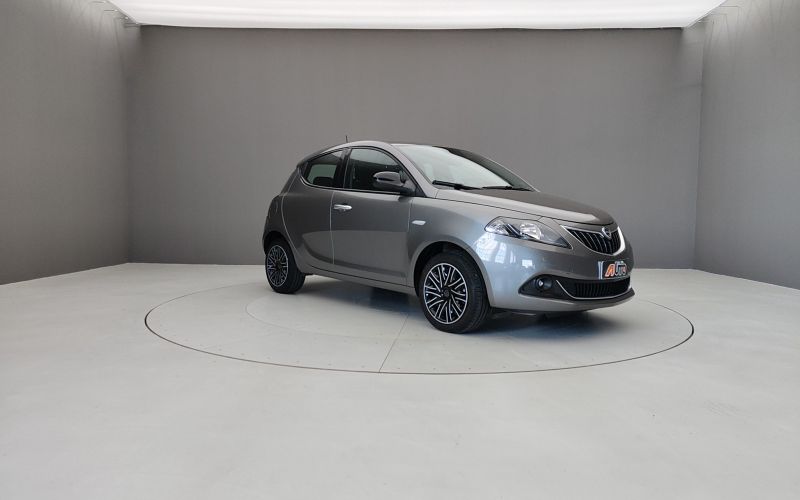 YPSILON 1.0 70CV HYBRID GOLD 