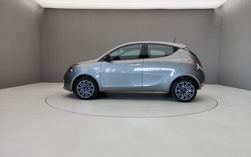 YPSILON 1.0 70CV HYBRID GOLD 