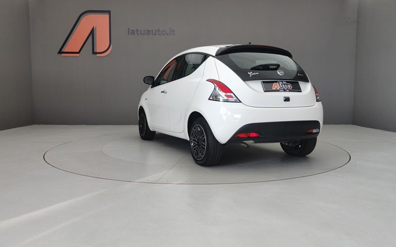 YPSILON 1.0 70CV HYBRID GOLD 