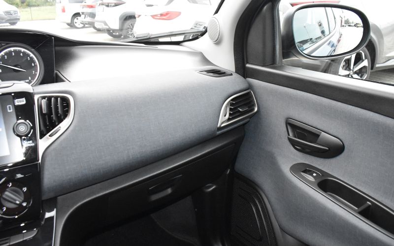 YPSILON 1.0 70CV HYBRID GOLD