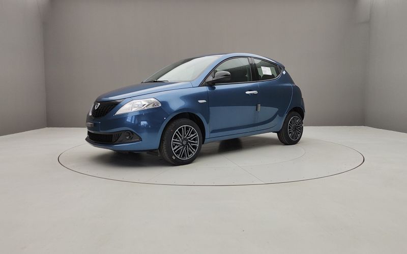 YPSILON 1.0 70CV HYBRID ORO