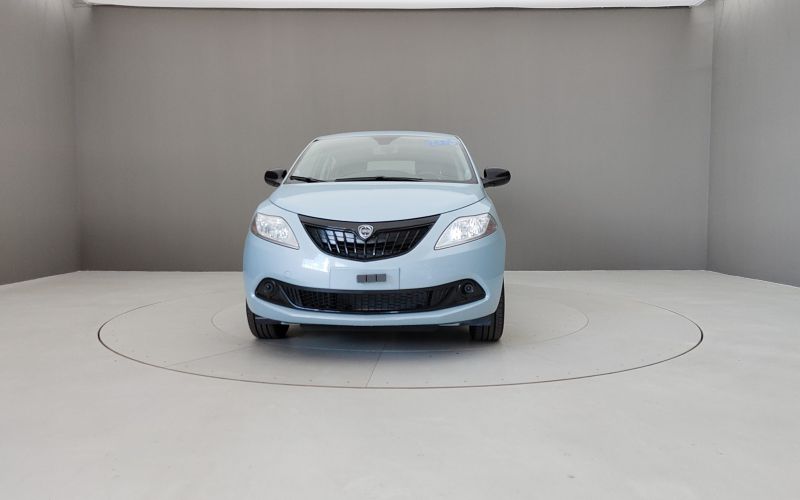 YPSILON 1.0 70CV HYBRID ORO