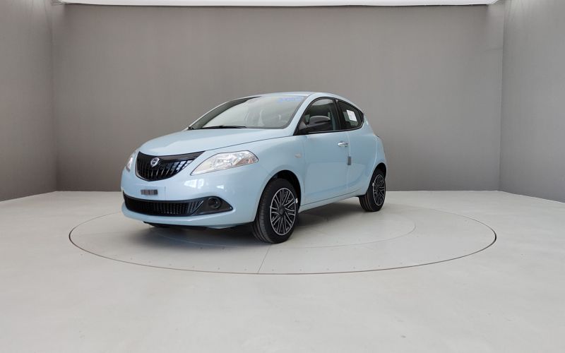 YPSILON 1.0 70CV HYBRID ORO