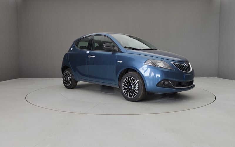 YPSILON 1.0 70CV HYBRID PLATINO 