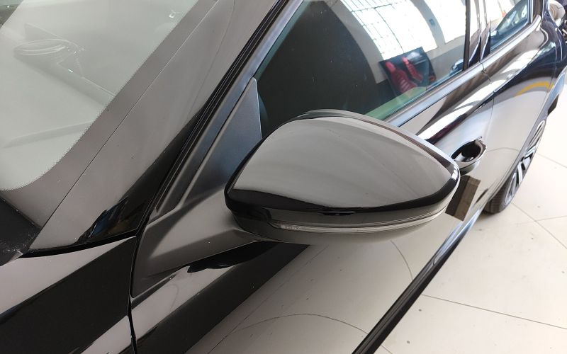 YPSILON 1.2 HYBRID 100CV