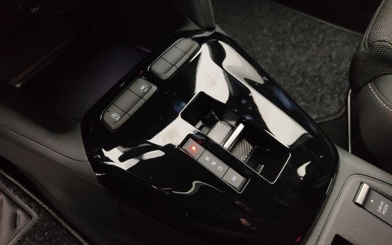CORSA 1.2 100CV GS AT8