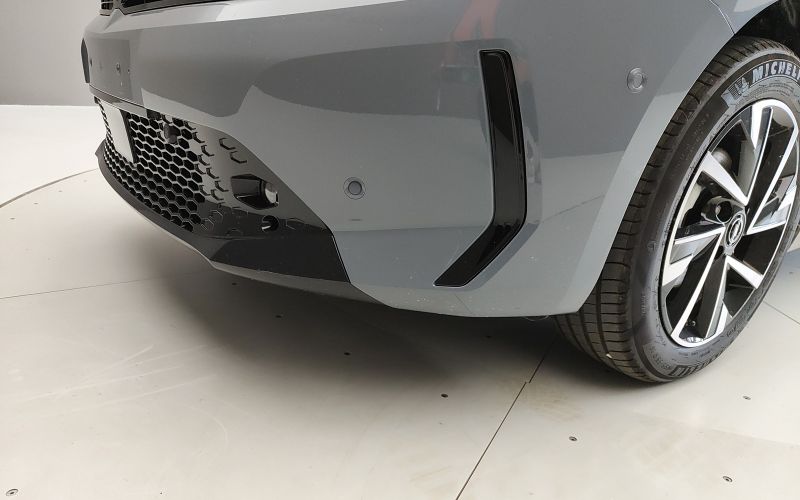 CORSA 1.2 100CV GS AT8