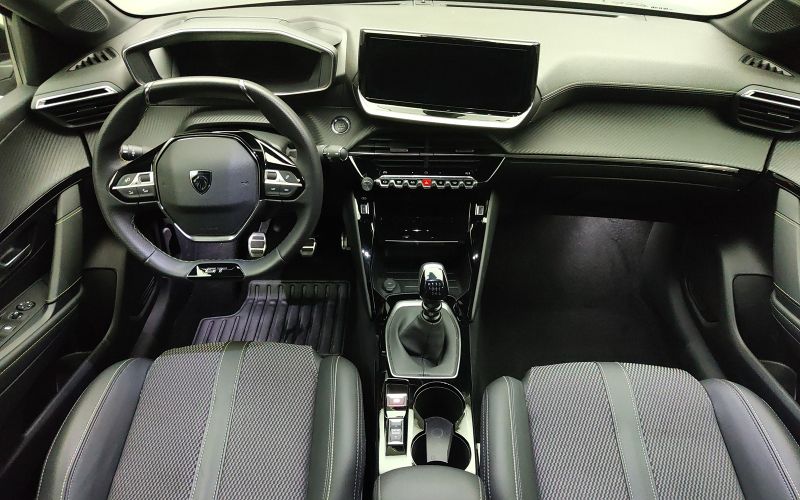 208 1.2 PURETECH 100CV GT