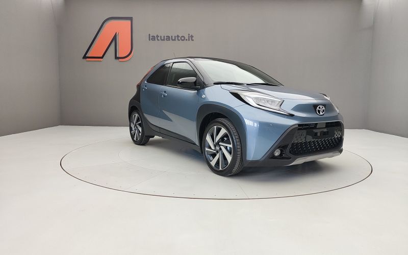 AYGO X 1.0 VVT-I 72CV LOUNGE AIR