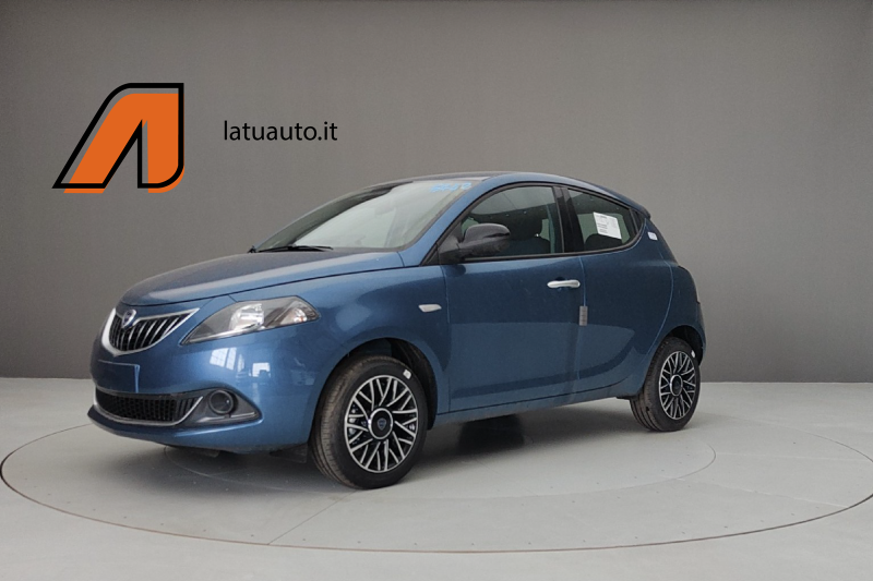 YPSILON 1.0 70CV HYBRID PLATINO 