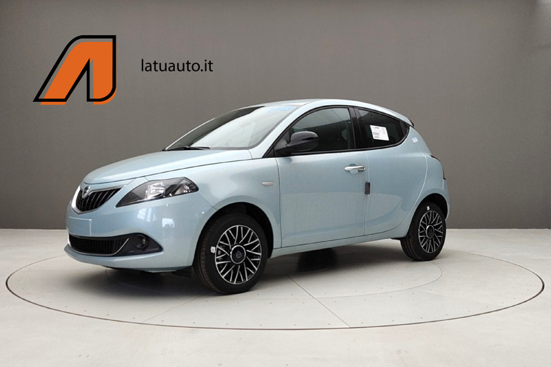 YPSILON 1.0 70CV HYBRID PLATINO