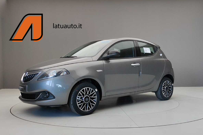 YPSILON 1.0 70CV HYBRID PLATINO